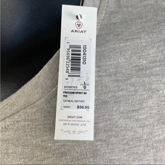 New Womens Ariat The Spirit Of Freedom Graphic T-Shirt Sz L Relaxed NWT - Picture 3 of 9